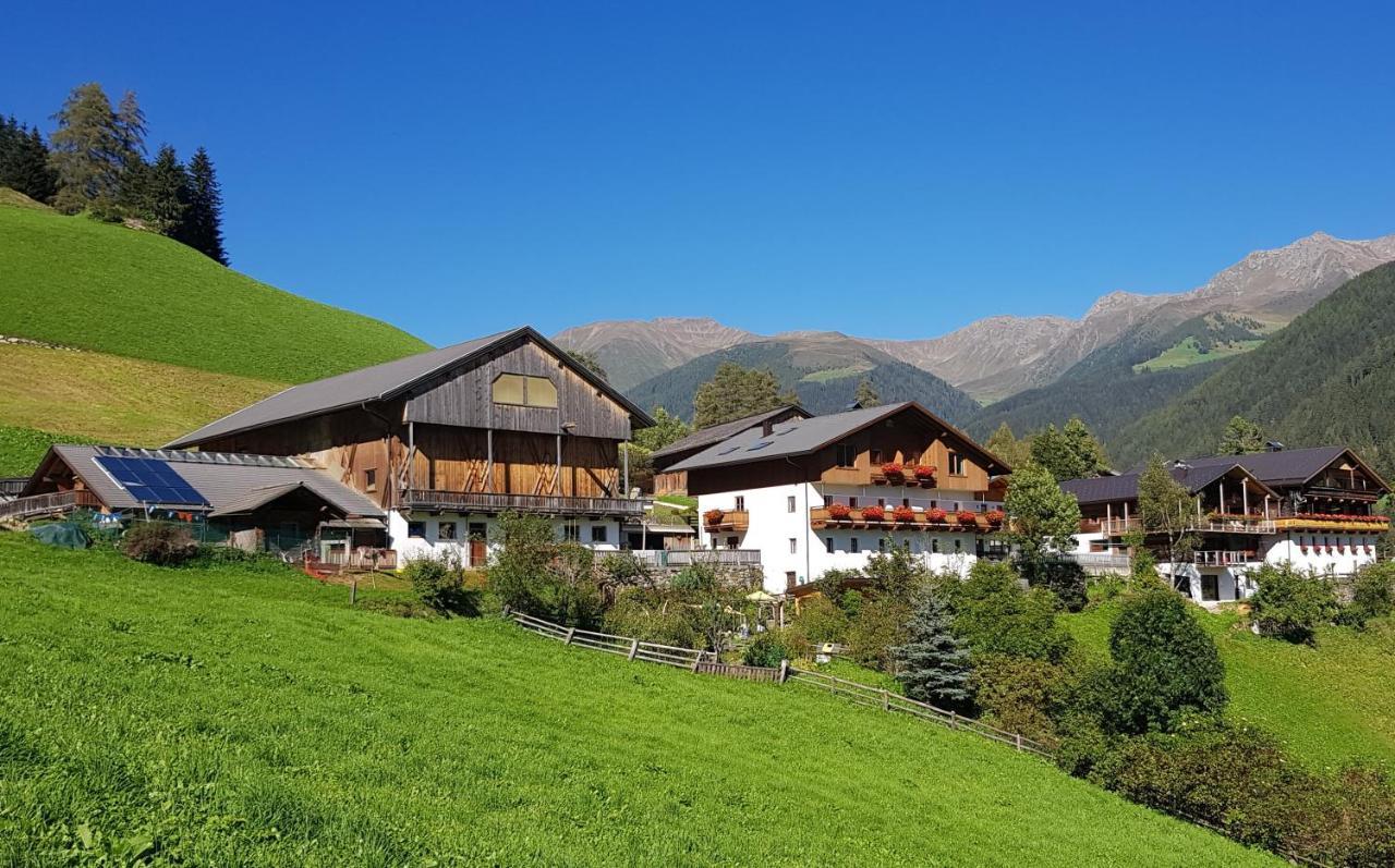 Ausserharmerhof Santa Maddalena in Casies Екстериор снимка